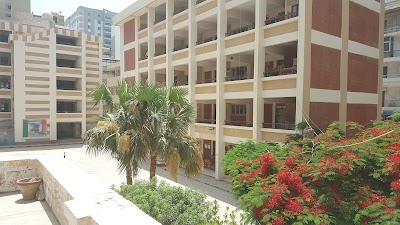 Photos of لوران الثانوية بنات