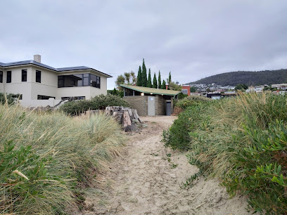 photo of Nutgrove Public Toilet located in Sandy Bay TAS 7005