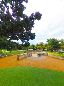 Photo 7 de Myriad Gardens Community Dog Park from Street View & 360°