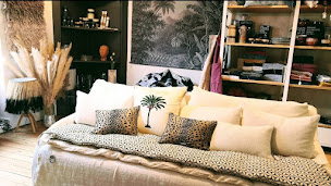 Photo n°2 de Magasin déco La Sélection Maison - A Dagon, artisan tapissier à Riom (Tapissier décorateur)