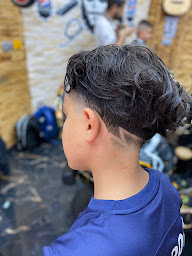 Photo n°18 de Zen barber à Ivry-sur-Seine (Salon de coiffure)