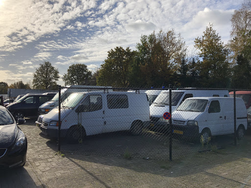 KARIM INKOOP EN VERKOOP VAN PERSONEN- EN BEDRIJFSWAGENS - Thumbnail