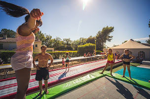 Photo n°3 de SUMMER CAMP PERTUIS - Colonie Gymnastique et Trampoline à Sannes (Camp d'été)