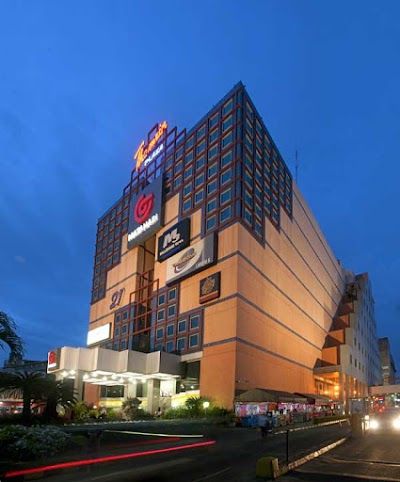 Photos of Thamrin Plaza