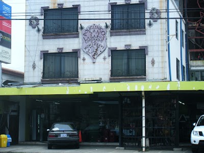 Photos of Clinica San Lazarus