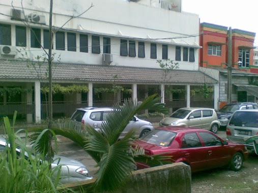 Kost Pamulang, Author: Iwan Arifin Widjayakusuma