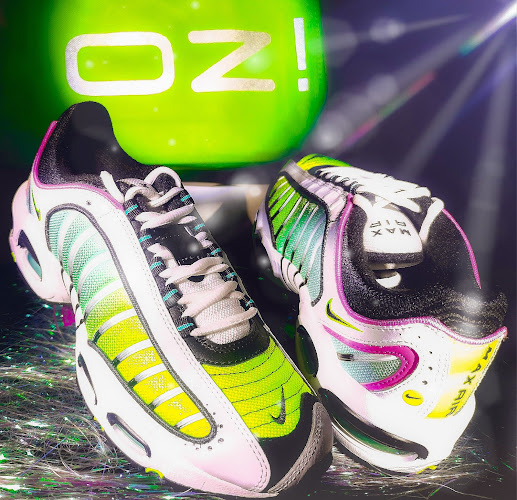 Commentaires et avis sur OZ Sneaker Lab