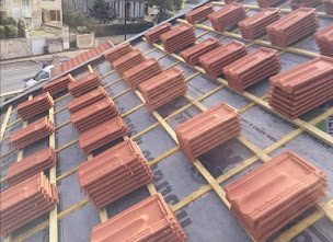 Photo n°34 de K.Chaudy Couvreur Isolation Peintre Ramonage à Conflans-Sainte-Honorine ()