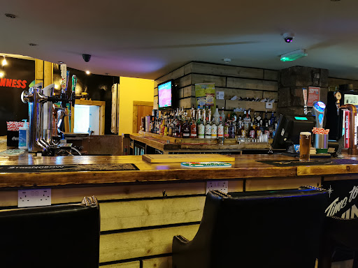 Connelly's - Visual