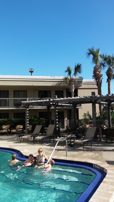 Photos of Crowne Plaza Jacksonville Airport/I-95N