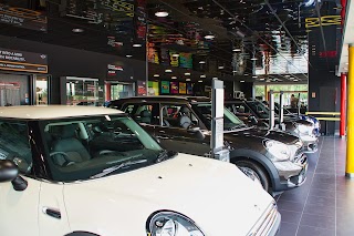 Sytner Chigwell MINI