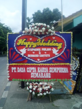 Sugih Florist, Author: Rista Florist