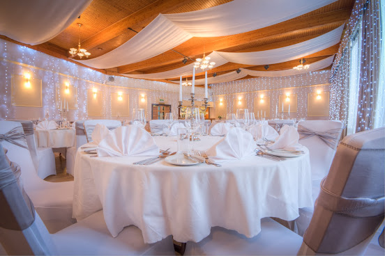 Mackays Hotel by null