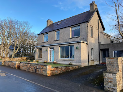 Shorelands Orkney. Transfers-Accommodation-Meals-Tours Shorelands, George St, Kirkwall KW15 1PP, United Kingdom