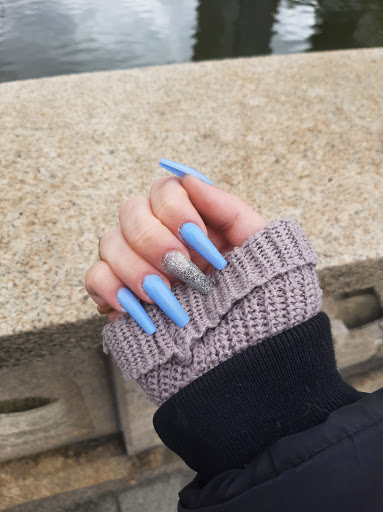 AES Beauty - Thumbnail
