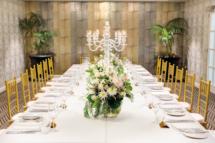 Hotel Kurrajong Canberra by null