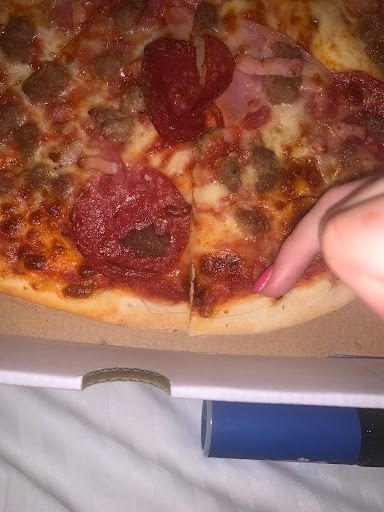 Vic's Pizzeria - Thumbnail