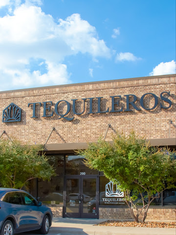 Tequileros Kitchen & Craft Cocktails by null