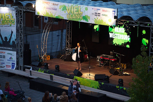Rock Rental Showtechnik - Peter Breuer - Veranstaltungstechnik