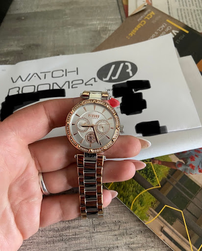 Watchroom24 - Visual