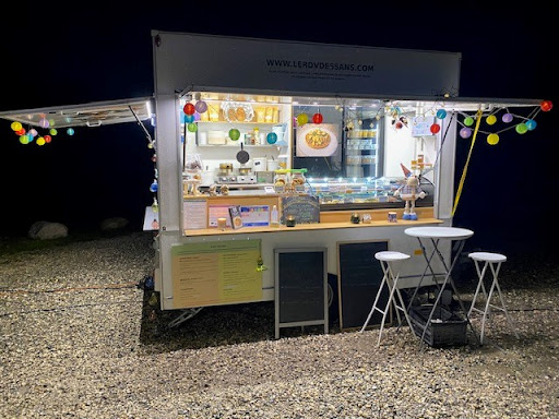 Photo 1 - French burger food truck