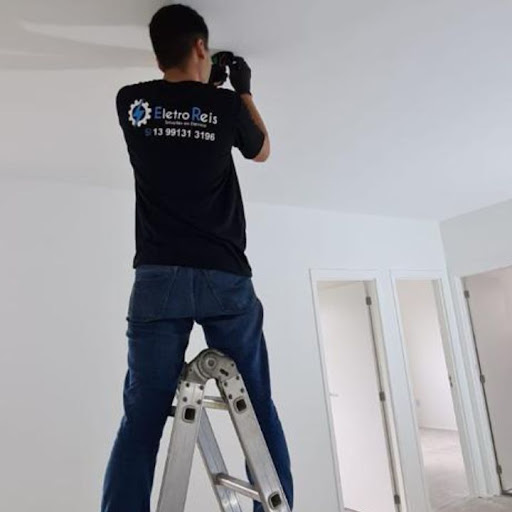 Eletricista em Guarujá - Eletro Reis Soluções em Elétrica | Elétrica Naval | Elétrica Predial | Eletricista Industrial