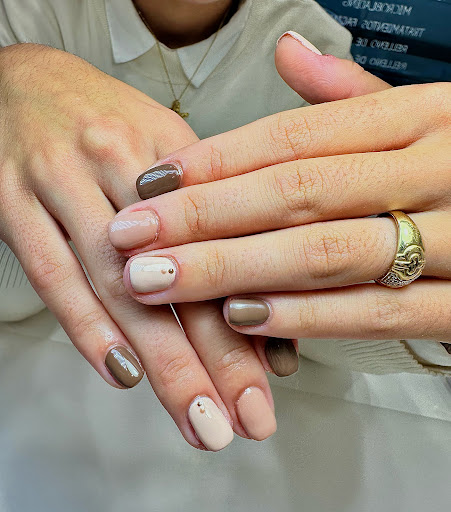 Sheila Nails - Visual