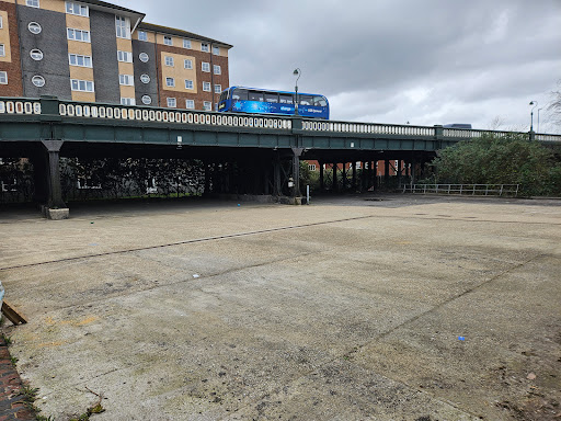 Cruise park and ride LTD - Thumbnail