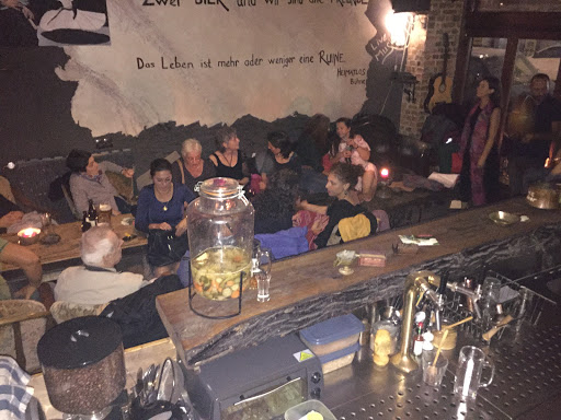 Ruine Bar - Visual