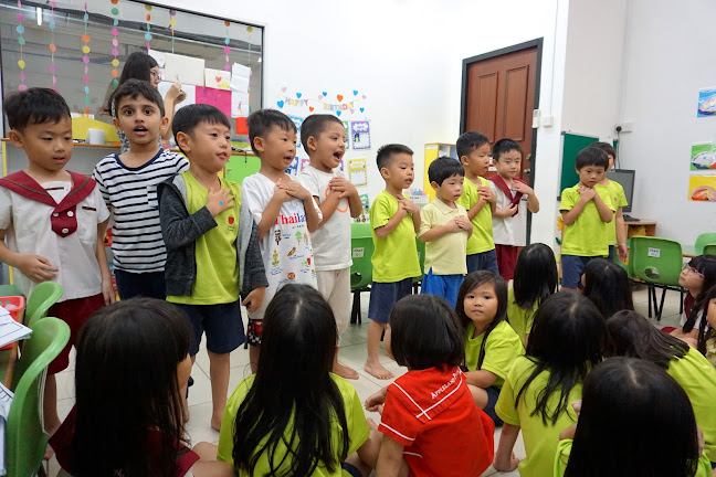 Appleland Playhouse - School