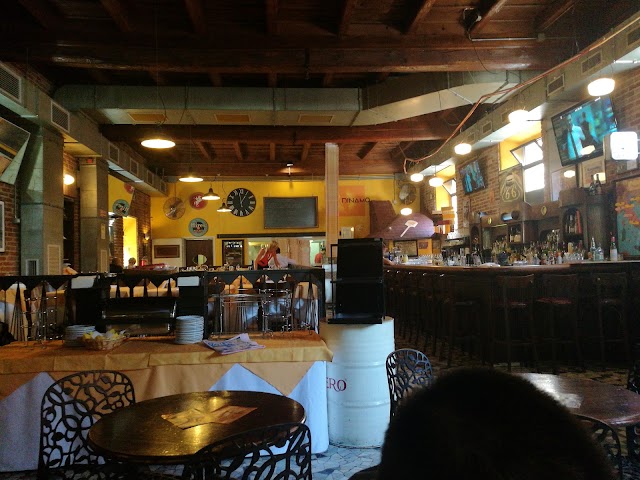 Dinamo Ristorante Pizzeria American Bar