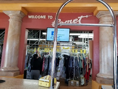 Comet Cleaners