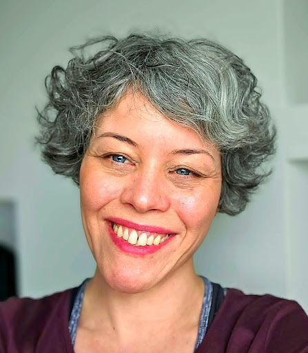 EMELYNE GILLET