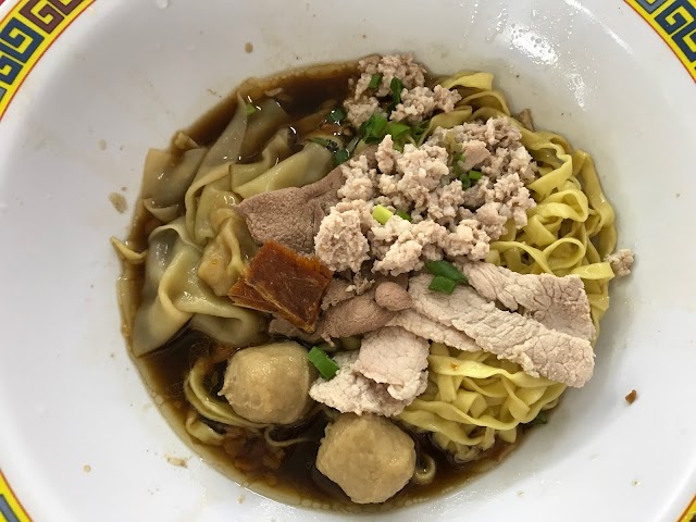 Tai Hwa Pork Noodle