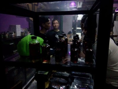 Photos of S2 Vaporholic Store & Cafe