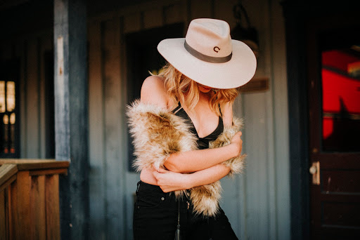 Wild Bleu - Visual