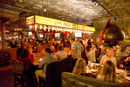 Big City Tavern by null