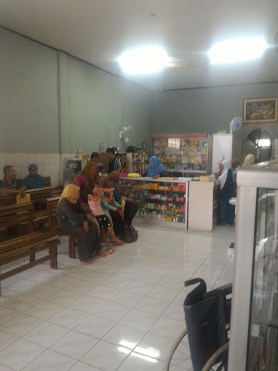 Photos of Medika Farma Apotek & Klinik