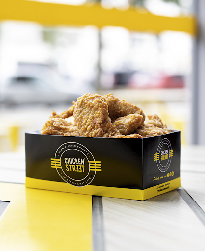 Photo 3 - Chicken Street Rouen Naan & Fried Chicken
