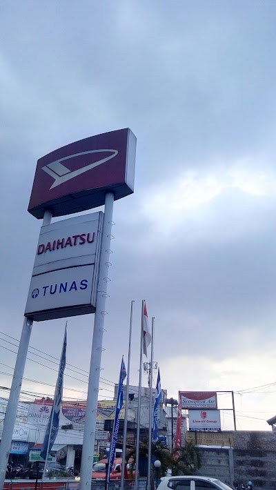Photos of Tunas Daihatsu Pondok Gede