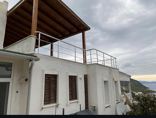 Efka Yapı Bodrum Cam Balkon, Pimapen, PVC Doğrama, Kapı, Pencere İmalat Tamir ve Montaj