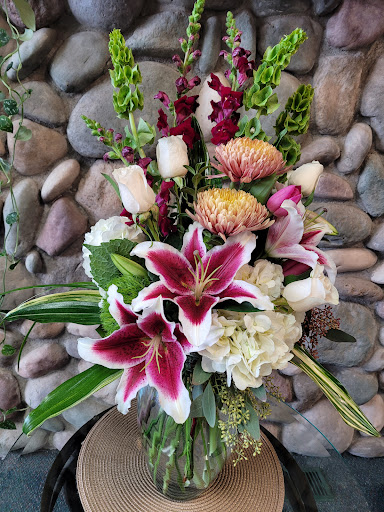Lilac City Blooms - Thumbnail