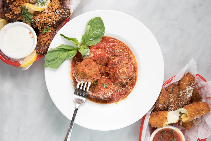 Marinara Pizza by null