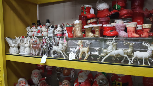 Elkin Antiques & Collectibles Mall Gallery - United States