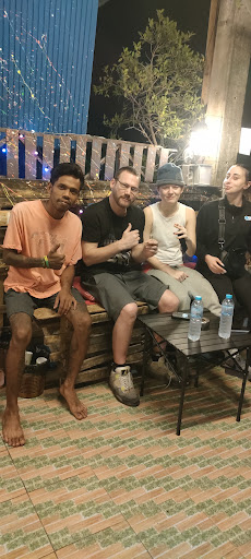 Monkey Rolling Store