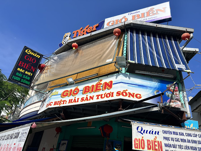 Gio Bien Restaurant, 10 Pham Van Dong Street, Nha Trang , Khánh Hòa