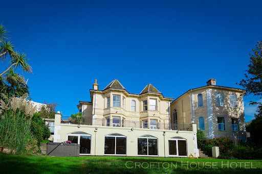 Crofton House Hotel