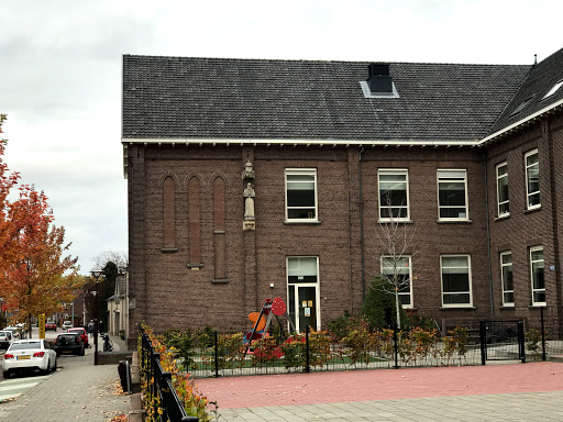 library Oudenbosch - Thumbnail