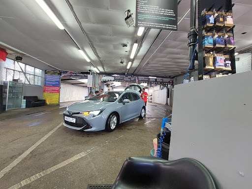 American Valeting Centre Ltd - Thumbnail