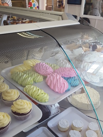 Photos of Willi Probst Bakery, Caf&eacute; & Restaurant